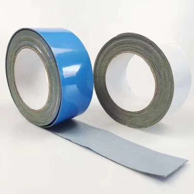 中国 紫外線抵抗力がある密封テープPeはポリイソブチレンの接着剤とアルミ ホイルに塗った サプライヤー